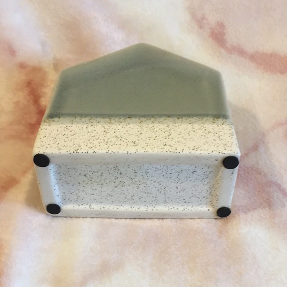 Ceramic House Glazed Vase by Scott Living NWOT - Picture 5 of 8